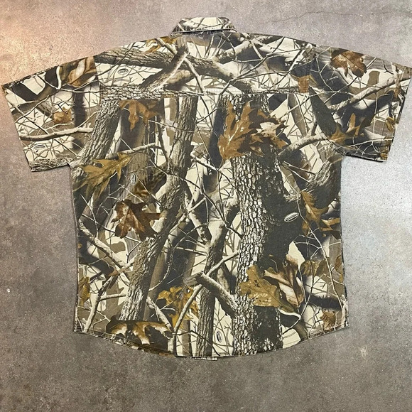 Vintage Woolrich Realtree Hardwoods Camo Button Shirt - Picture 3 of 8